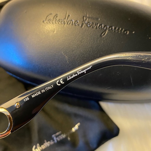 SALVATORE FERRAGAMO Sunglasses